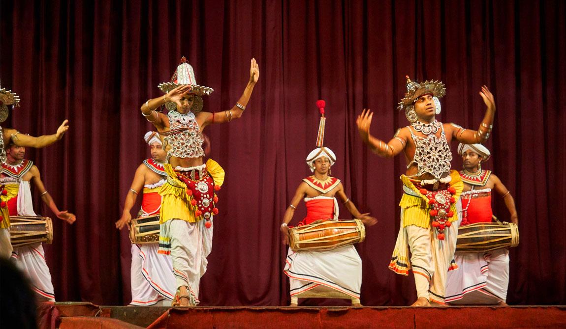Kandy Cultural Dance Show